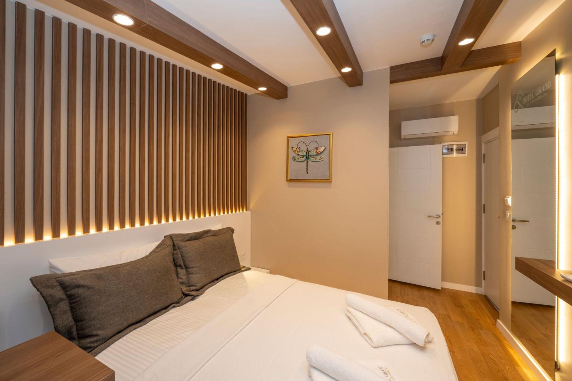 Hotel Grand Provincia di Istanbul Esterno foto