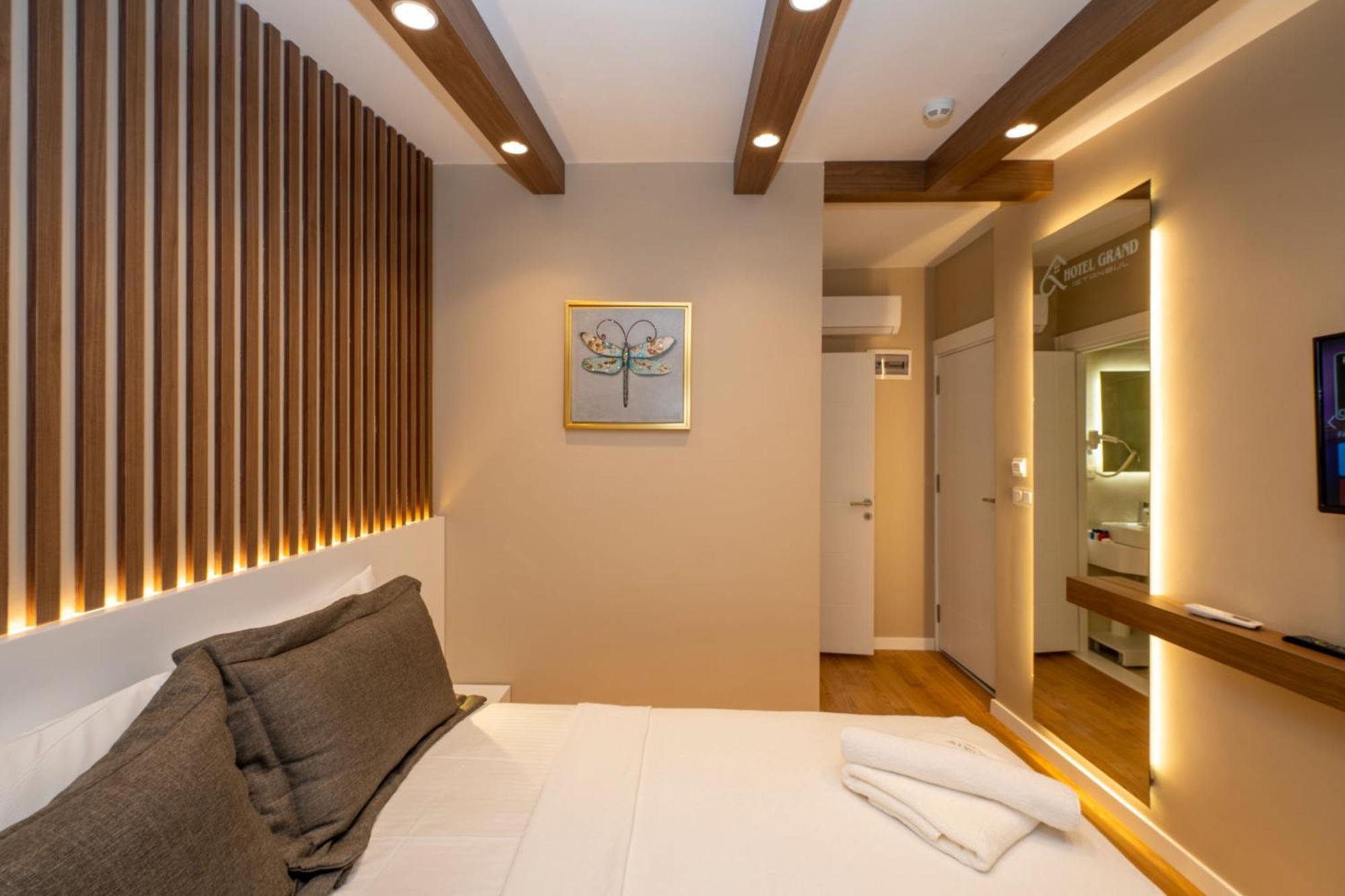 Hotel Grand Provincia di Istanbul Esterno foto