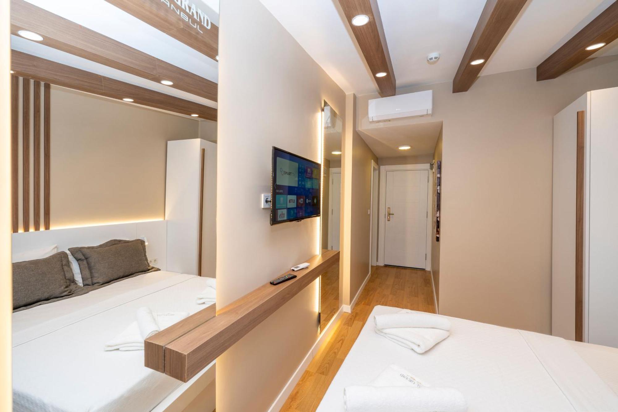 Hotel Grand Provincia di Istanbul Esterno foto